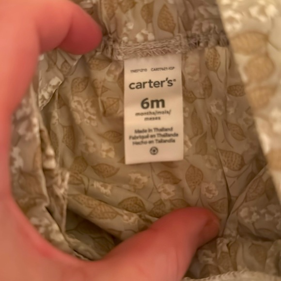 Carter’s Baby Girl 6M Romper - Picture 4 of 4